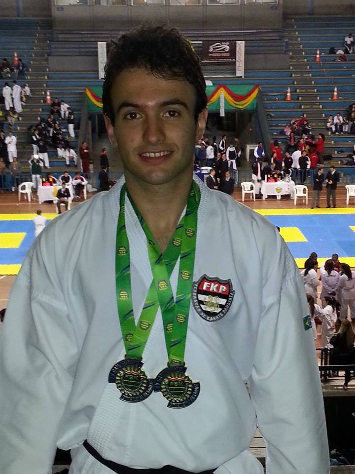 Carateca da Matsumi ganha três ouros no Brasileiro