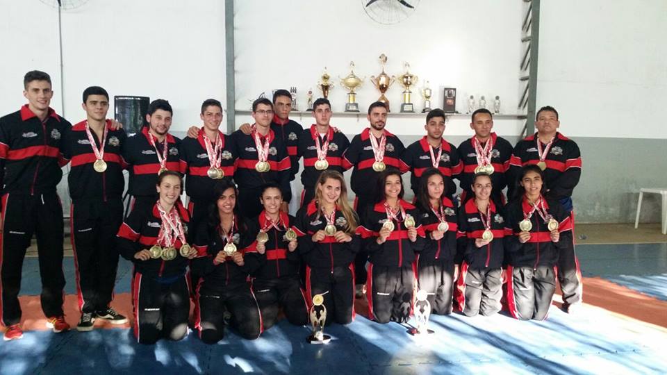 Karatê de Rio Preto passa por cima dos adversários