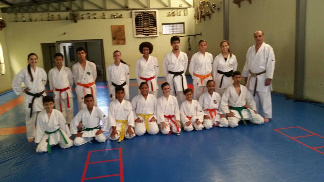 Treino da equipe de competição