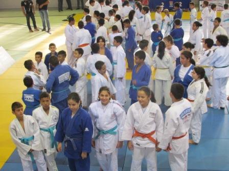Judocas da Matsumi são campeões nos Escolares